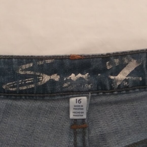 Seven7 women's size 16 denim frayed hem weekend shorts - Picture 10 of 12